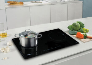 Bếp từ Bosch chính hãng sở hữu thiết kế hiện đại, công nghệ tiên tiến và khả năng tiết kiệm điện năng hiệu quả. Sản phẩm được trang bị nhiều tính năng thông minh, đảm bảo an toàn và mang lại trải nghiệm nấu nướng tiện lợi cho gia đình.